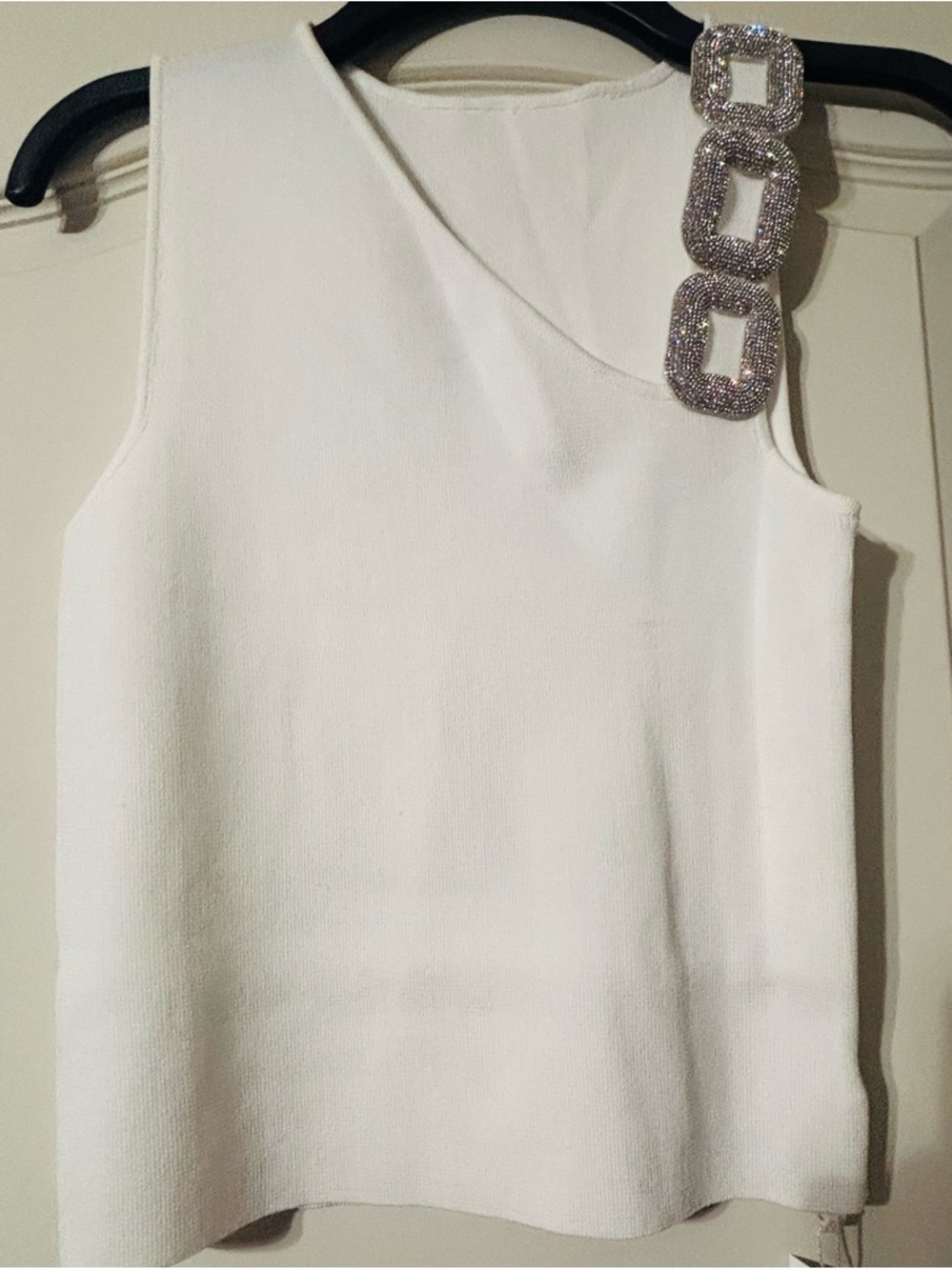 White Sleeveless One-Shoulder Top with Rhinestone Chain Detail
